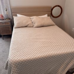 Queen Size Bed Frame And Mattress 