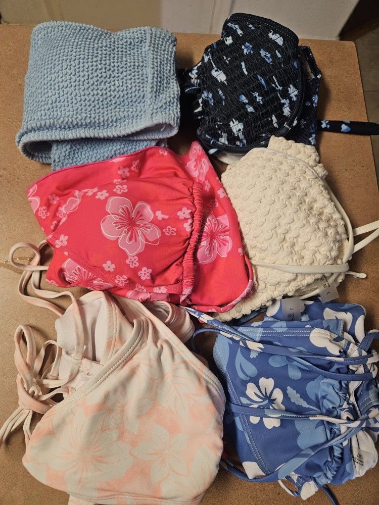 6 Bikini Sets