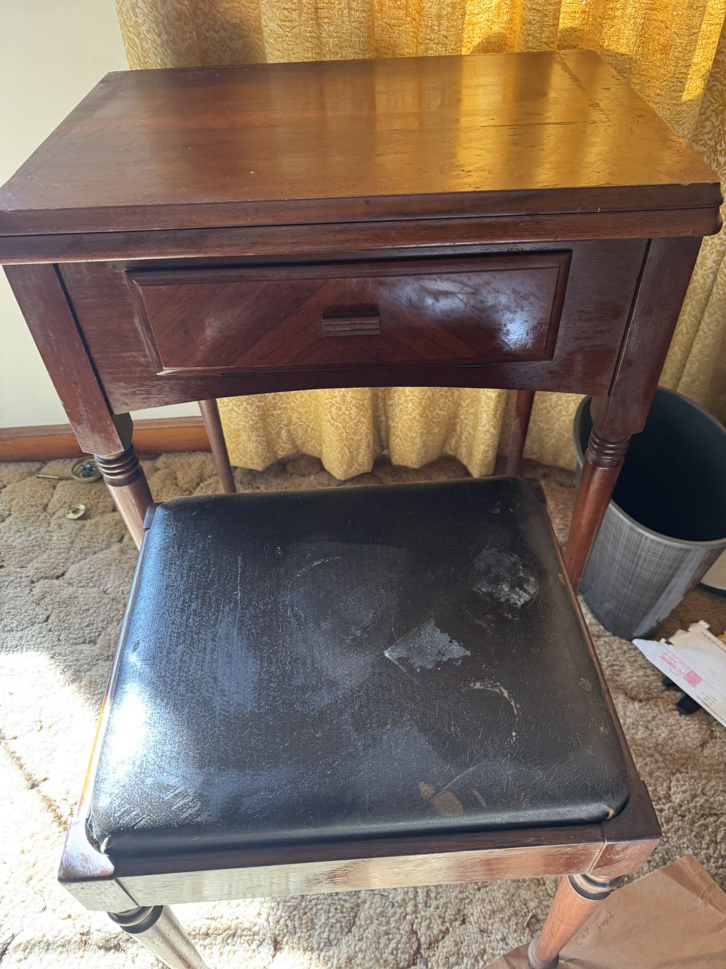Singer Sewing Table