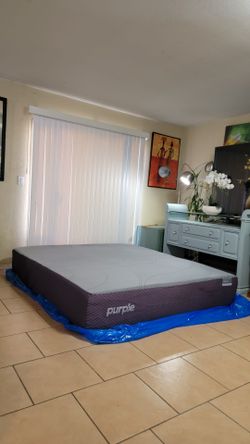 VERY NICE LIKE NEW CALIFORNIA KING SIZE PURPLE MATTRESS FOR SALE! IN EXCELLENT CONDITION