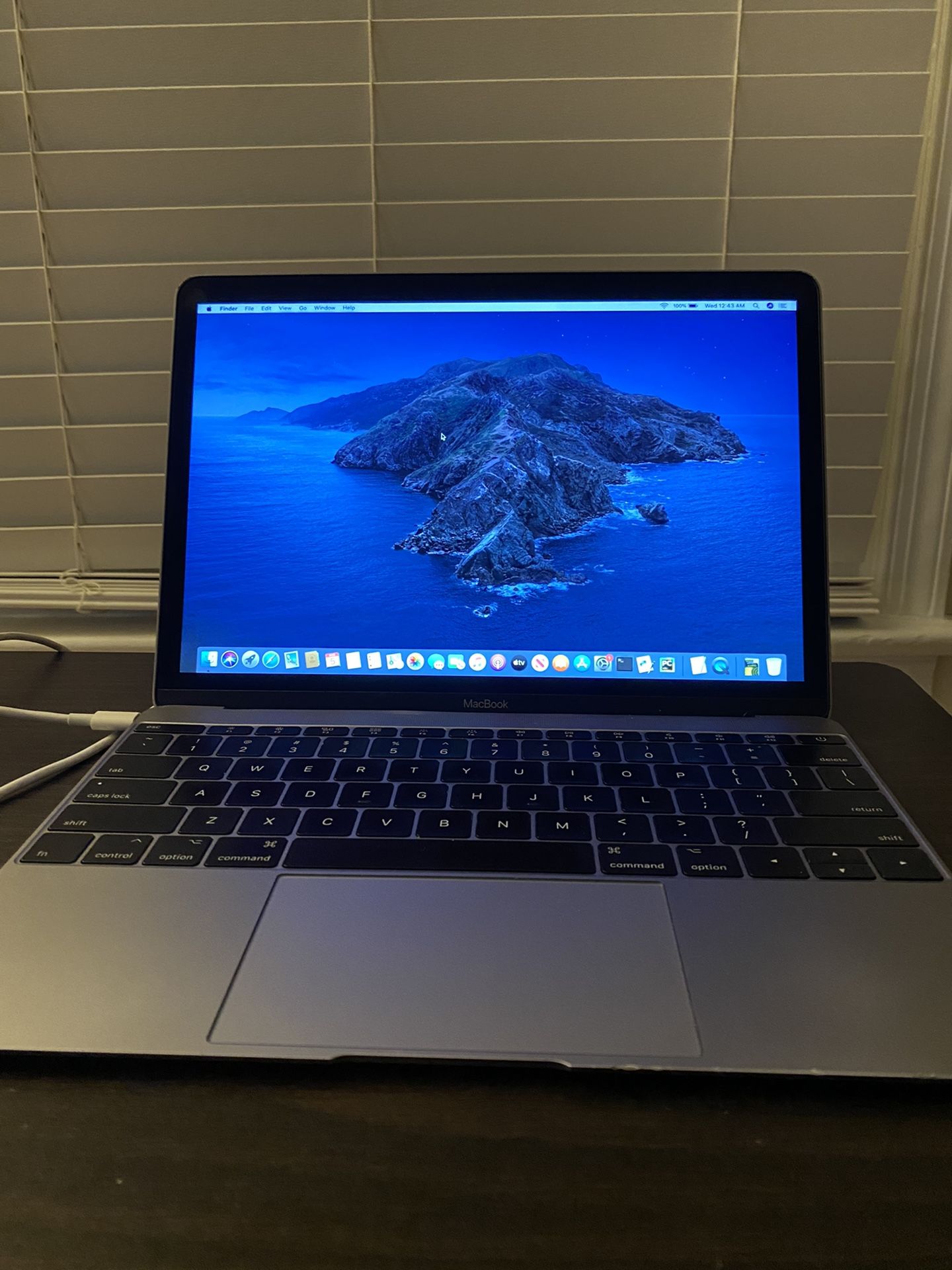 2017 Apple MacBook