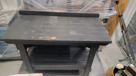 Work bench