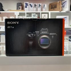 Sony A6400 Kit (16-50mm F3.5-5.6)