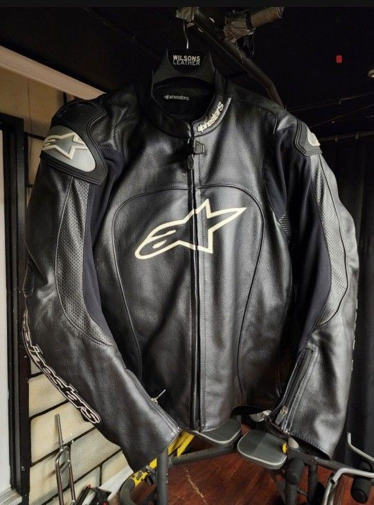 ALPINESTARS LEATHER ARMORED MOTORCYCLE JACKET