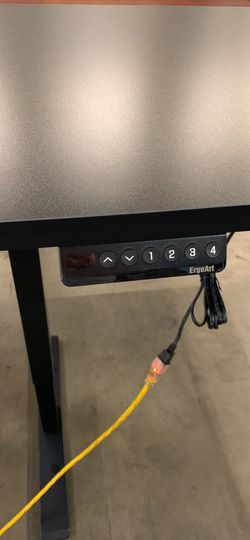 55x28 Black Electric Standing Desks Lifting Office table memorized Controller Buttons Sit And Stand