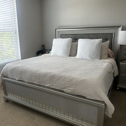 Bedroom set 