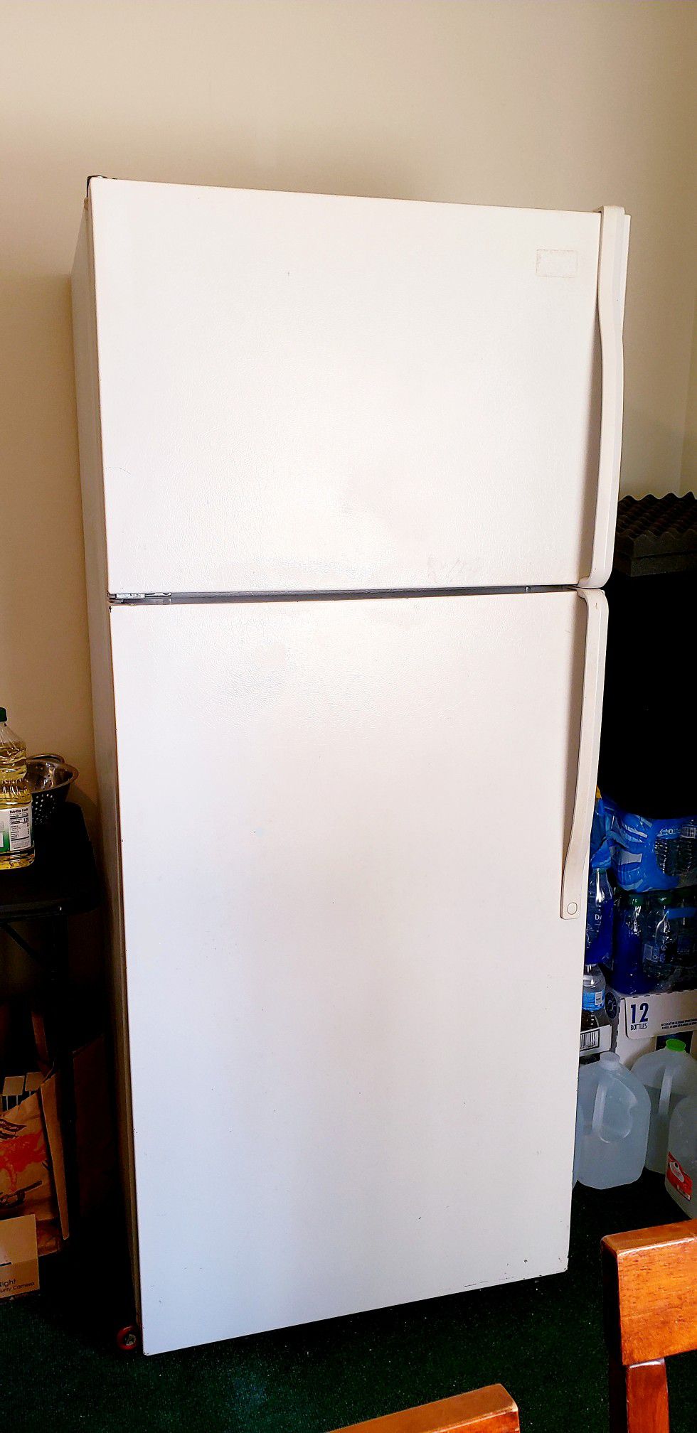 28" x 28" x 67" Used White Refrigerator