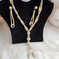 Ladies Luxury Necklace Bracelet And Earrings Set 