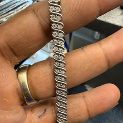 10KT Tennis Bracelet W/ Small Diamonds