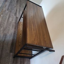 Coffee Bar/Mis Table