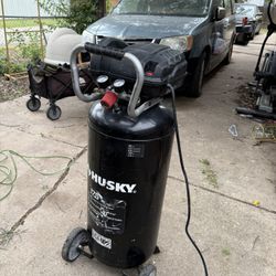 Husky  air Compressor 