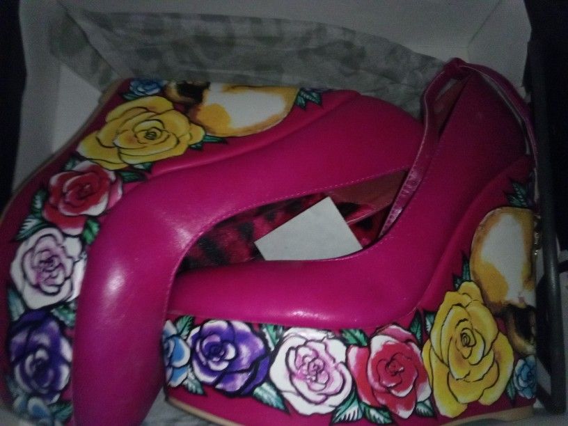 Iron Fist Calavera Rose Wedge