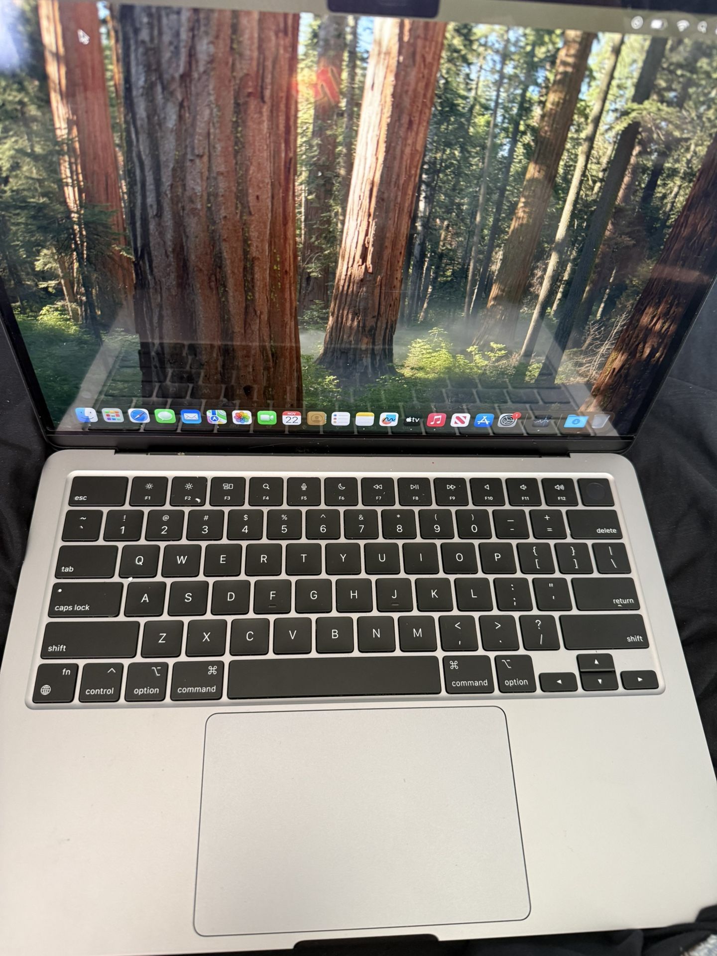 MacBook Air 2022 M2 Chip 8gb Memory