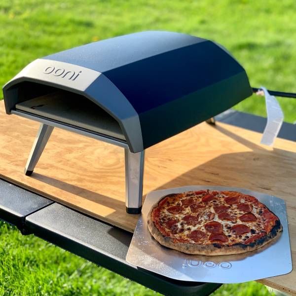 Ooni Koda 12” Gas Pizza Oven + Turning Peel + Propane tank for Sale in