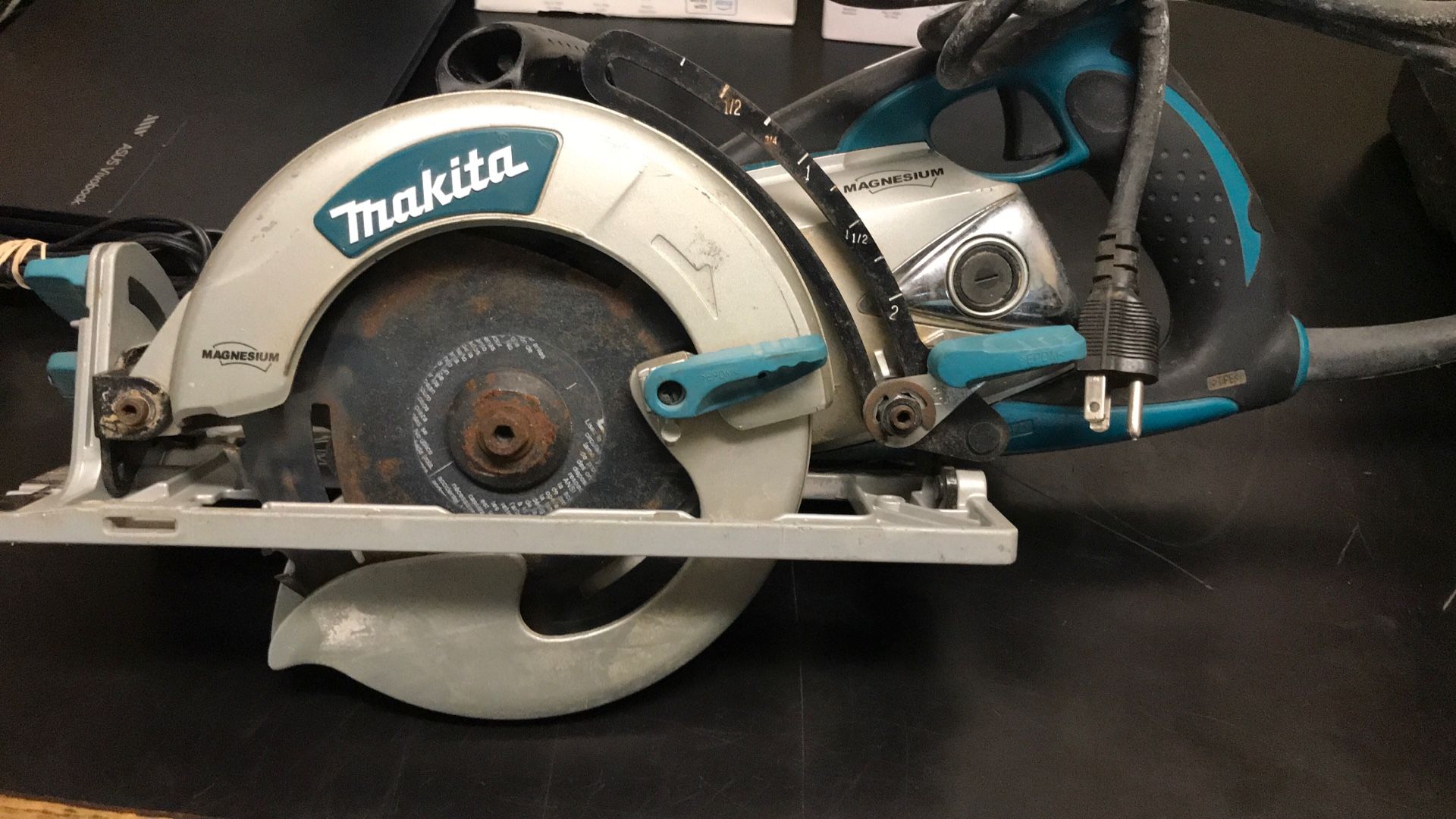 Makita Circular Saw