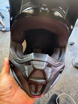 FOX V1 Youth Motocross Helmet – YS 47–48cm – $35 OBO