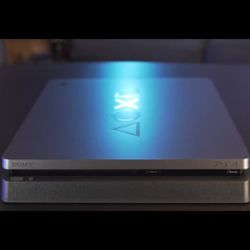 Ps4 Days Of Play Limited Edition Console And Controller