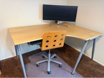 Desk  & chair