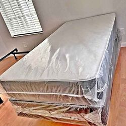 Clearing Out Sale!!! Brand New Mattress With Box Spring For Sale With Free Delivery