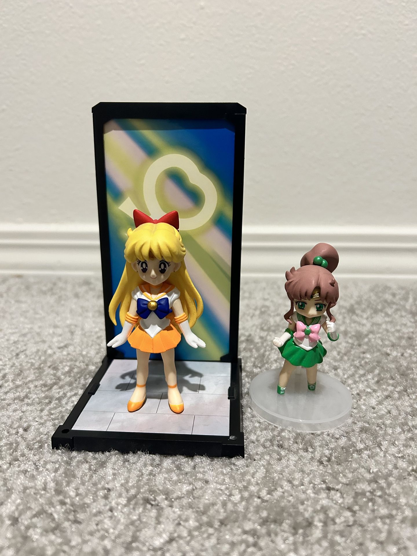 Sailor Moon Figures Set Of 2