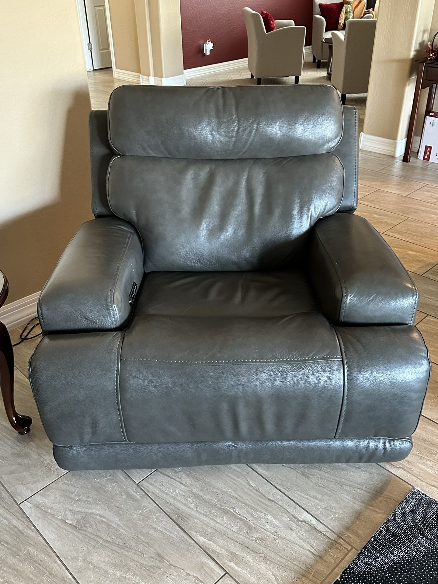Oversized motorized recliner