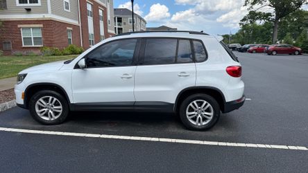 2017 Volkswagen Tiguan 2.0T S Sport Utility 4D