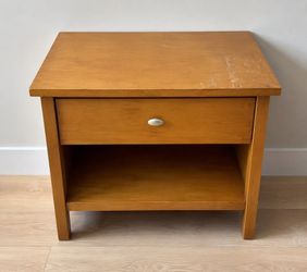 Ethan Allen Elements Collection Nightstand $100