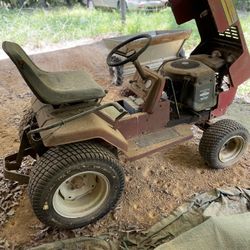 Murray Garden Tractor And Pull Behind Disc