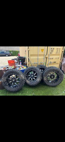 Toyo Tires & Rims