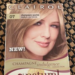 Clairol Hair Dye ( Box Sealed)