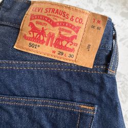 Levis Pants 29x30