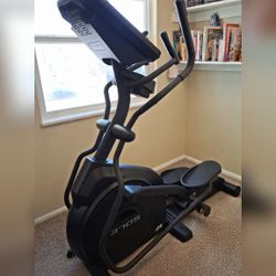 Sole E25 Incline Elliptical - Good - Littleton, CO