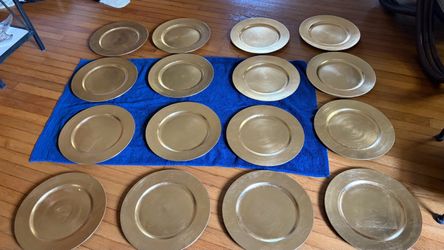 16 Gold Charger Plates 13” (With Scratches) $10 for All