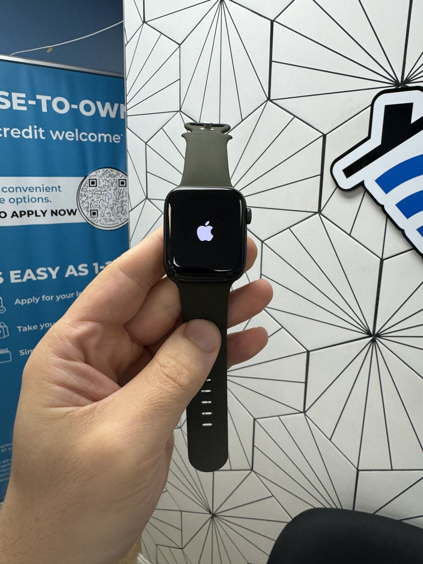 Apple Watch SE 44mm Nike Edition gps & lte unlocked