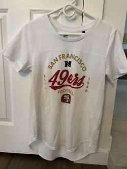 SF 49ers Women’s Large Shirt 