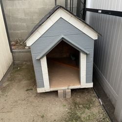 Dog house