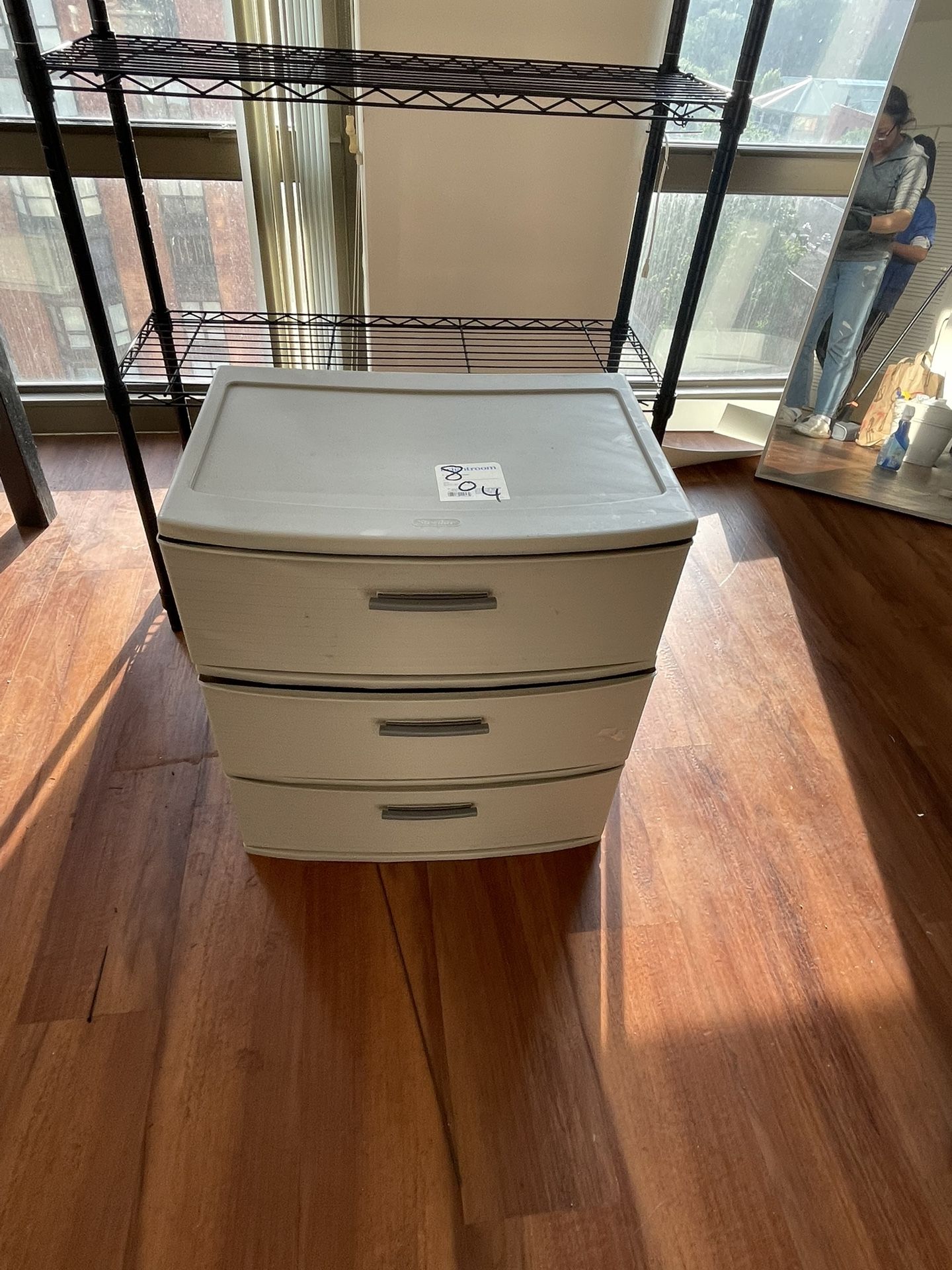 Dresser