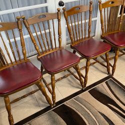 Antique/Vintage (4) Dining Table Chairs                           