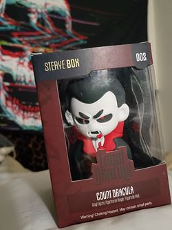 Sterye Box Dracula Figure