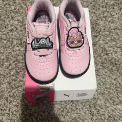 Toddler puma shoes 7C