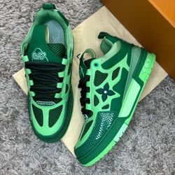 Louis Vuitton Shoe Size 11