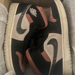 Air Jordan 1 Mid “Canyon Rust” Sizer 9.5 Women
