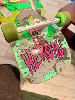 Old School Skateboard!!! (complete)