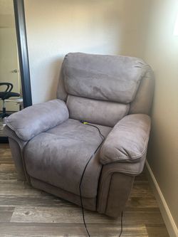 Couch/Recliner