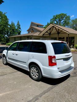 2014 Chrysler Town & Country