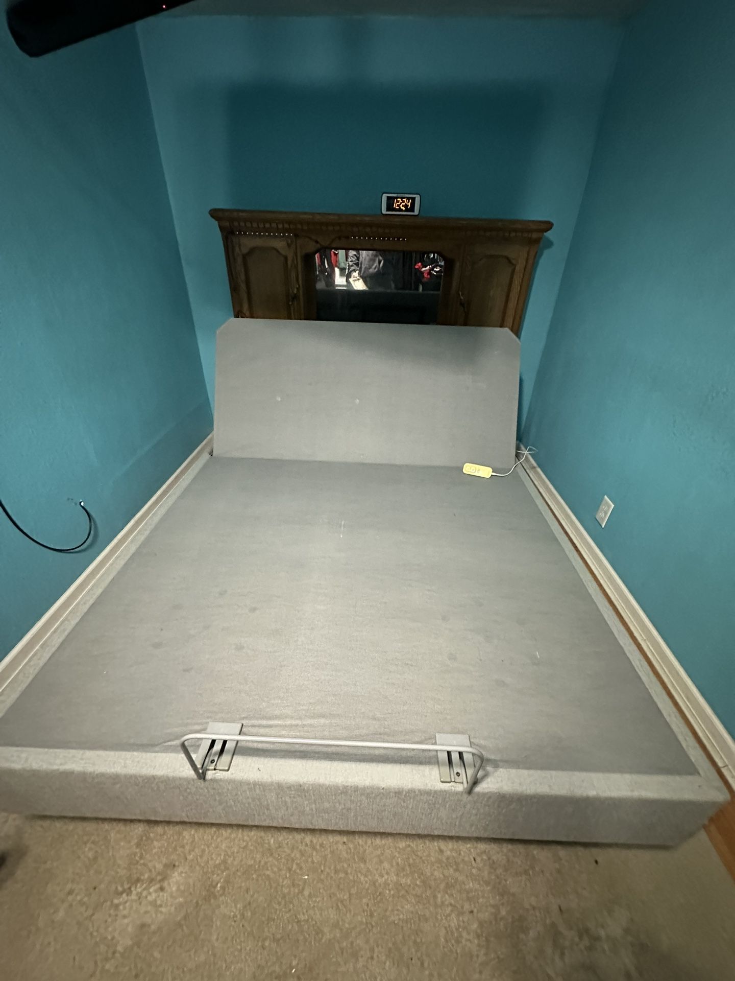 Queen Bed