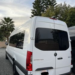 2021 Mercedes-Benz Sprinter 3500 