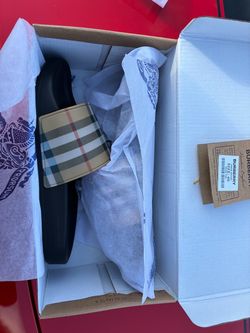 Burberry slides