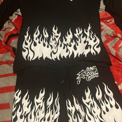 Rockstar Original Shorts Outfit With Long Sleeve