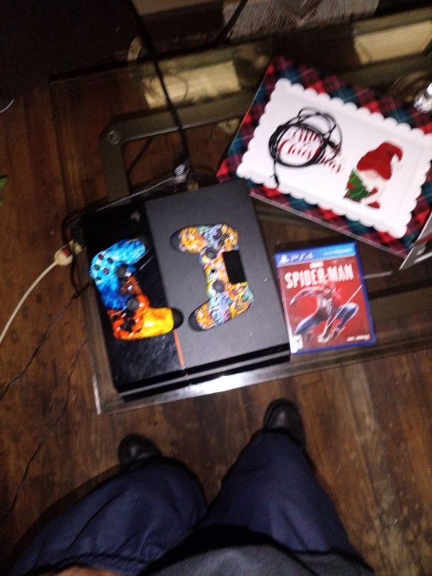 PS4 2 Brand New Controller 100